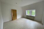 Etagenwohnung Reichenbach im Vogtland Obermylau - 3 Zimmer, 75 m&sup2;, 310&euro; | Angebot:16554622