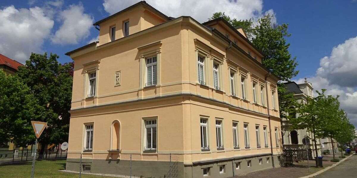 Etagenwohnung Zwickau Mitte-West - 3 Zimmer, 78 m&sup2;, 570&euro; | Angebot:25648275