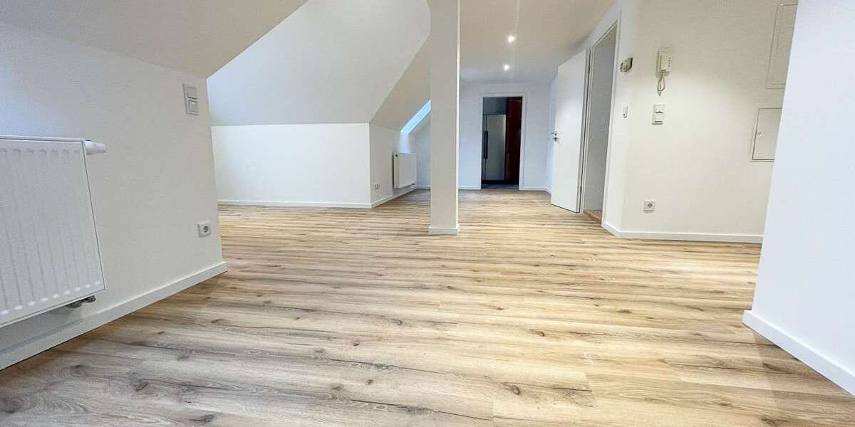 Etagenwohnung Aue Aue - 4 Zimmer, 135 m&sup2;, 810&euro; | Angebot:27067307