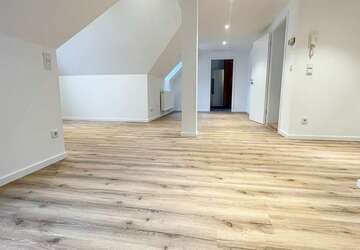 Wohnung Aue Aue - 4 Zimmer, 135 m&sup2;, 810&euro; | Angebot:27067307