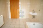 Etagenwohnung Zwickau Auerbach - 3 Zimmer, 76 m&sup2;, 400&euro; | Angebot:23215760