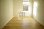 Etagenwohnung Zwickau Auerbach - 3 Zimmer, 76 m&sup2;, 400&euro; | Angebot:23215760