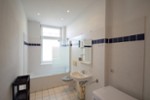 Etagenwohnung Zwickau - 3 Zimmer, 76 m&sup2;, 400&euro; | Angebot:26578850