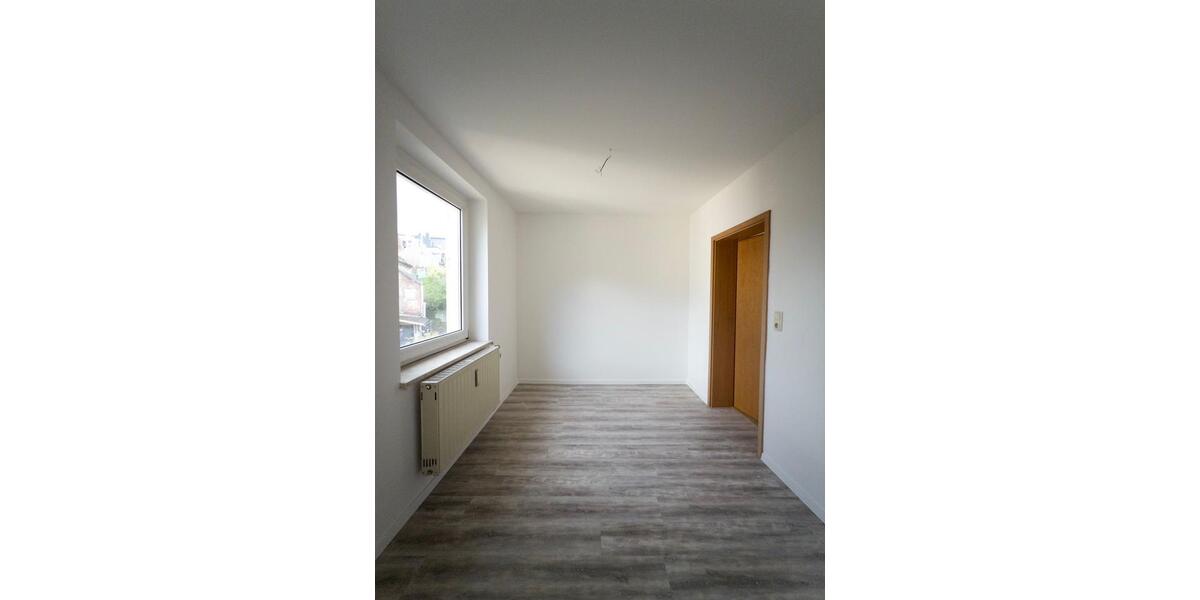 Etagenwohnung Schneeberg - 3 Zimmer, 80 m&sup2;, 500&euro; | Angebot:26698387