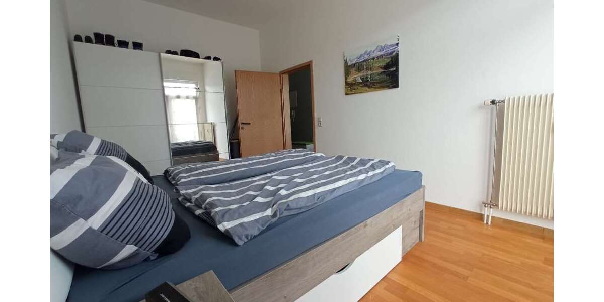 Etagenwohnung Meerane - 2 Zimmer, 49 m&sup2;, 325&euro; | Angebot:27162237