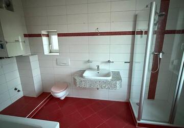 Wohnung Meerane - 4 Zimmer, 85 m&sup2;, 374&euro; | Angebot:25376966