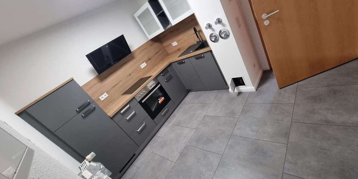 Etagenwohnung Zwickau Mitte-West - 2 Zimmer, 49 m&sup2;, 325&euro; | Angebot:27357605