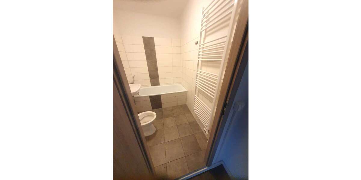 Badezimmer 01