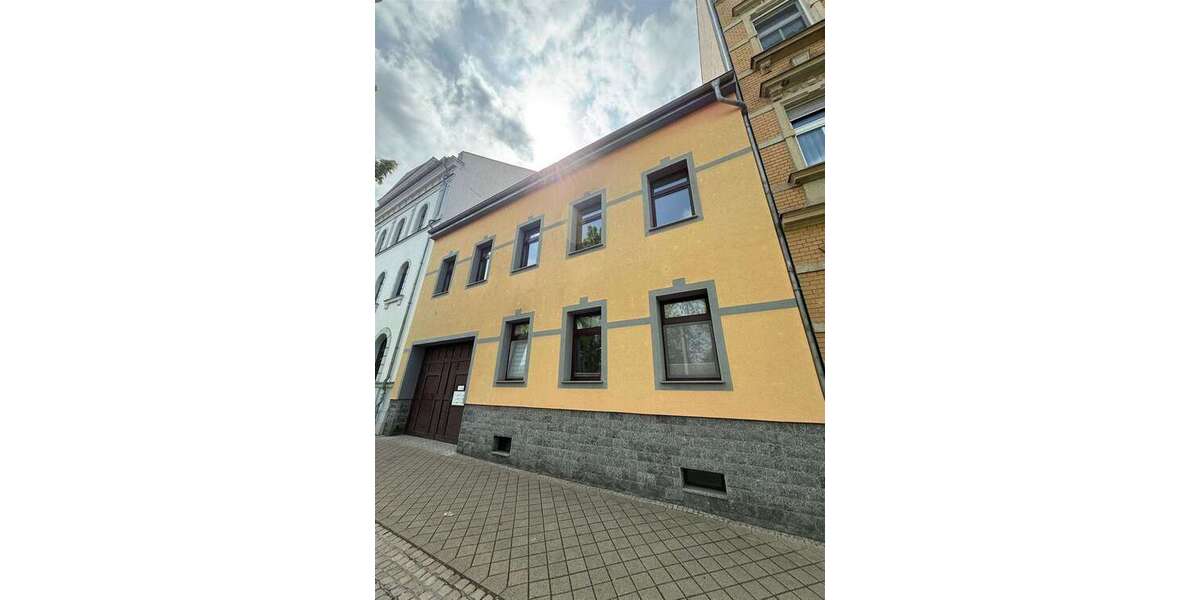 Etagenwohnung Zwickau Schedewitz - 4 Zimmer, 130 m&sup2;, 1.150&euro; | Angebot:26146283
