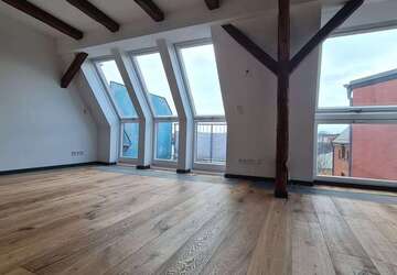Wohnung Zwickau Marienthal Ost - 5 Zimmer, 98 m&sup2;, 689&euro; | Angebot:27231387
