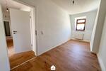 Etagenwohnung Greiz - 4 Zimmer, 83 m&sup2;, 480&euro; | Angebot:26476621