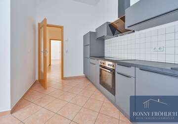 Wohnung Zwickau - 3 Zimmer, 84 m&sup2;, 530&euro; | Angebot:26837900