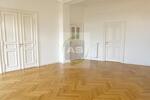 Etagenwohnung Zwickau - 3 Zimmer, 151 m&sup2;, 1.150&euro; | Angebot:22591272
