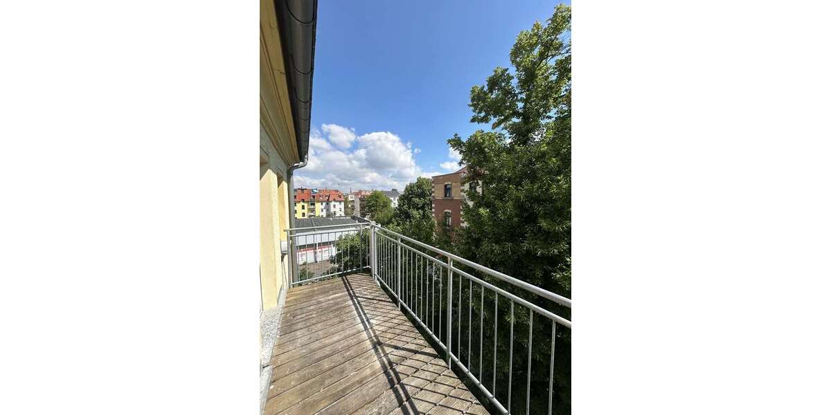 Etagenwohnung Zwickau Pölbitz - 3 Zimmer, 88 m&sup2;, 512&euro; | Angebot:27330828