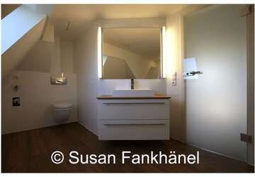 Wohnung Zwickau Nordvorstadt - 3 Zimmer, 105 m&sup2;, 895&euro; | Angebot:26737385