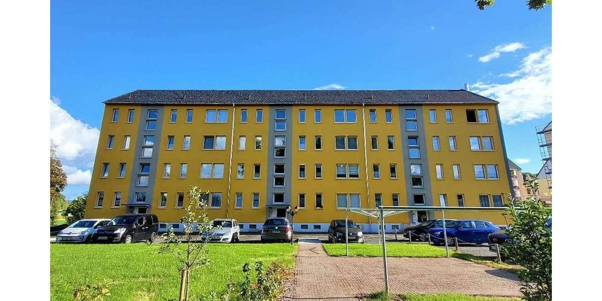 Etagenwohnung Lengenfeld - 3 Zimmer, 62 m&sup2;, 492&euro; | Angebot:27335247