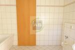 Dachgeschoßwohnung Zwickau - 1 Zimmer, 38 m&sup2;, 200&euro; | Angebot:25267482