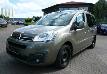 Citroen Berlingo 124.600 km 8.990 &euro; Schneeberg 08289