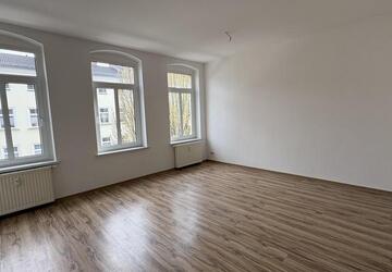 Wohnung Zwickau - 3 Zimmer, 87 m&sup2;, 520&euro; | Angebot:26362234