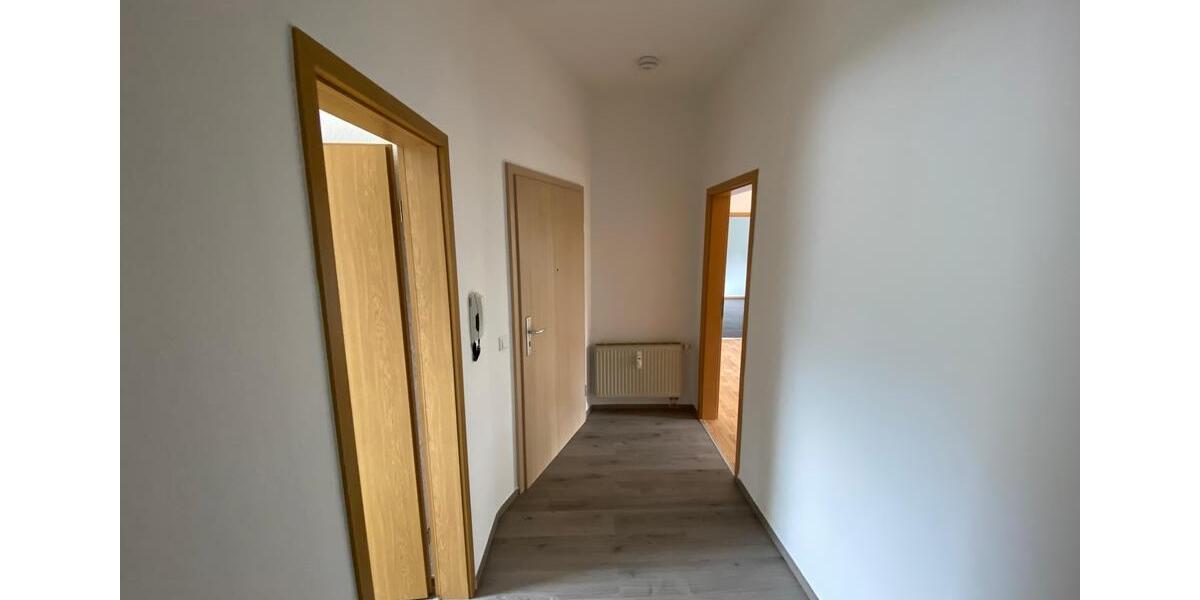 Etagenwohnung Reichenbach im Vogtland Obermylau - 3 Zimmer, 75 m&sup2;, 310&euro; | Angebot:16554622