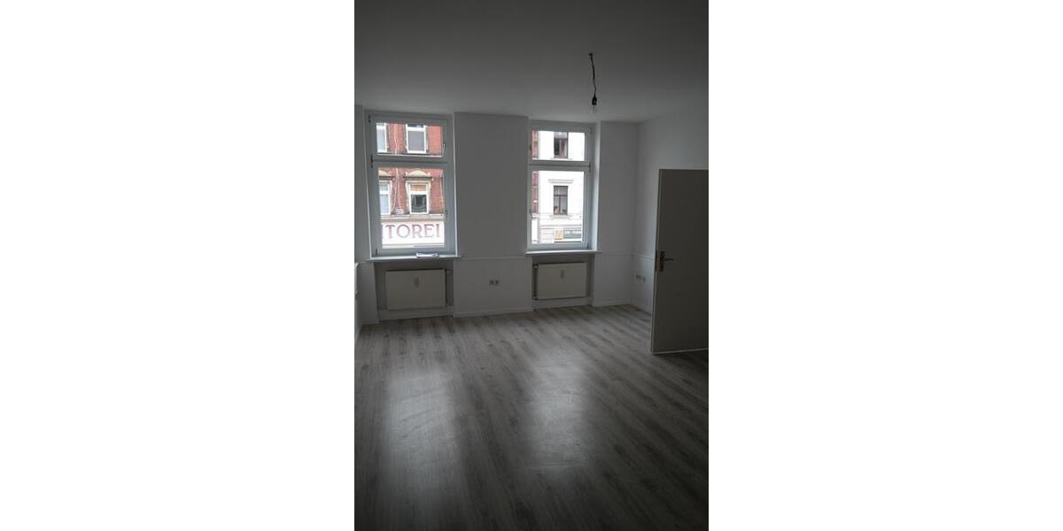 Etagenwohnung Zwickau - 3 Zimmer, 76 m&sup2;, 415&euro; | Angebot:26165740