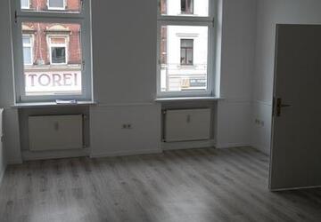 Wohnung Zwickau - 3 Zimmer, 76 m&sup2;, 415&euro; | Angebot:26165740