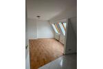 Dachgeschoßwohnung Zwickau Zwickau-West - 2 Zimmer, 35 m&sup2;, 230&euro; | Angebot:25219046