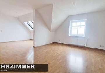 Wohnung Zwickau Niederplanitz - 3 Zimmer, 83 m&sup2;, 450&euro; | Angebot:25248334