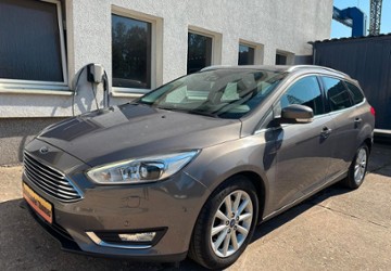 Ford Focus 149.000 km 8.999 &euro; Zwickau 08056
