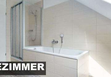 Wohnung Zwickau Innenstadt - 3 Zimmer, 76 m&sup2;, 600&euro; | Angebot:27072530