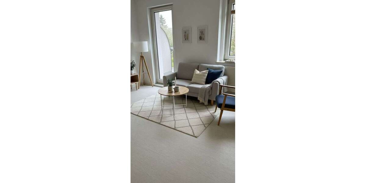 Etagenwohnung Glauchau - 3 Zimmer, 60 m&sup2;, 390&euro; | Angebot:26781661