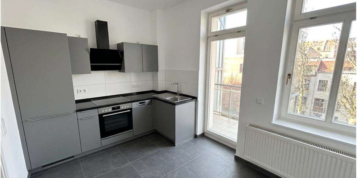 Etagenwohnung Zwickau Mitte-Nord - 2 Zimmer, 67 m&sup2;, 450&euro; | Angebot:25497573