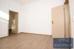 Etagenwohnung Glauchau - 3 Zimmer, 75 m&sup2;, 375&euro; | Angebot:23997229