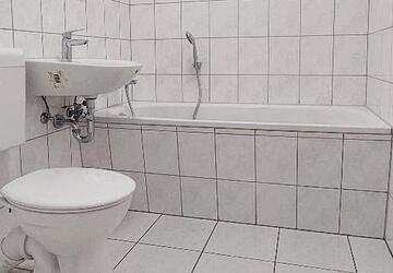Wohnung Zwickau Neuplanitz - 1 Zimmer, 36 m&sup2;, 235&euro; | Angebot:24877885