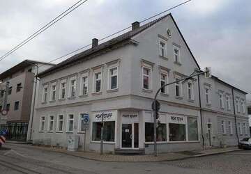 Wohnung Zwickau Schedewitz - 5 Zimmer, 108 m&sup2;, 1.500&euro; | Angebot:27348893
