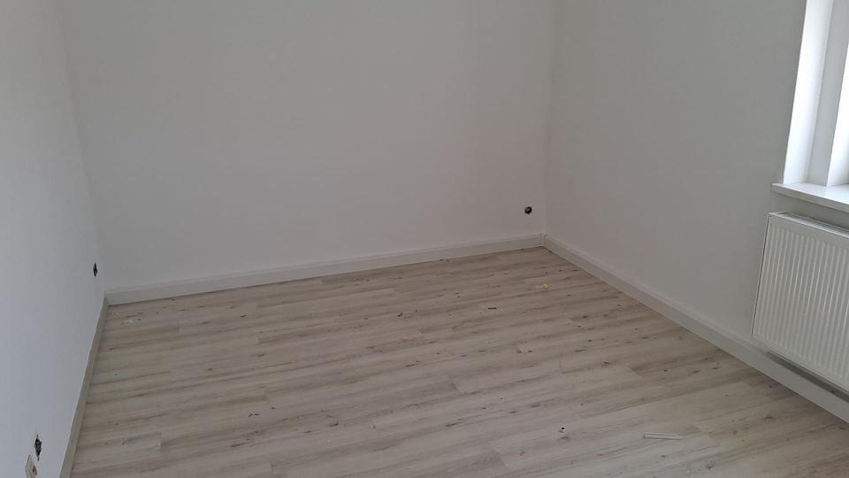 Etagenwohnung Glauchau - 2 Zimmer, 44 m&sup2;, 260&euro; | Angebot:25964725