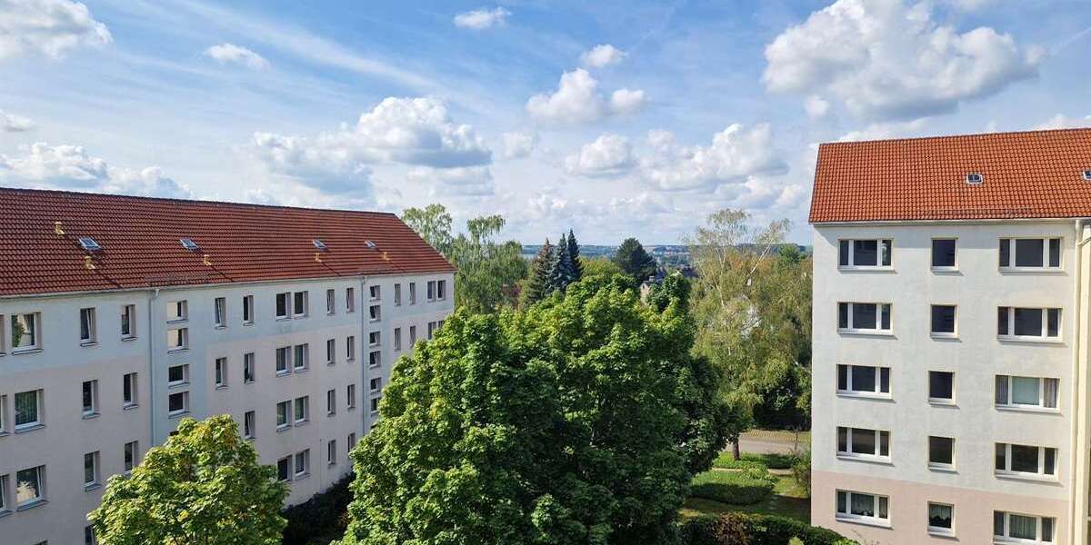Etagenwohnung Glauchau - 4 Zimmer, 69 m&sup2;, 450&euro; | Angebot:26994545