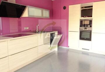 Wohnung Zwickau - 5 Zimmer, 130 m&sup2;, 1.150&euro; | Angebot:26624039