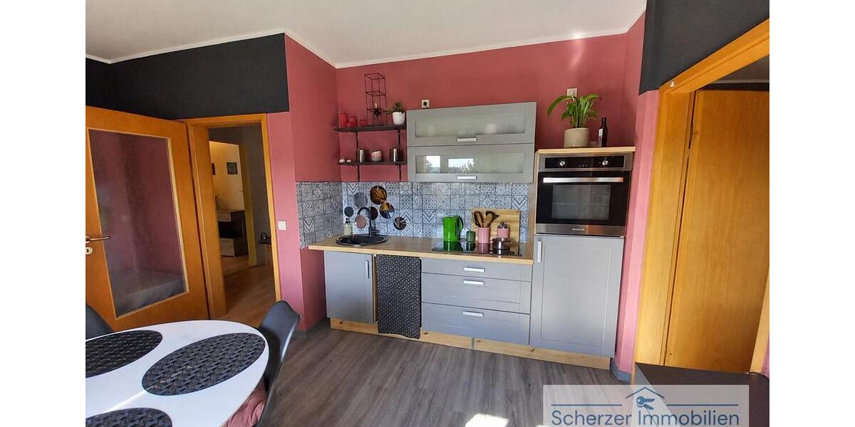 Etagenwohnung Crimmitschau - 3 Zimmer, 69 m&sup2;, 380&euro; | Angebot:26475231