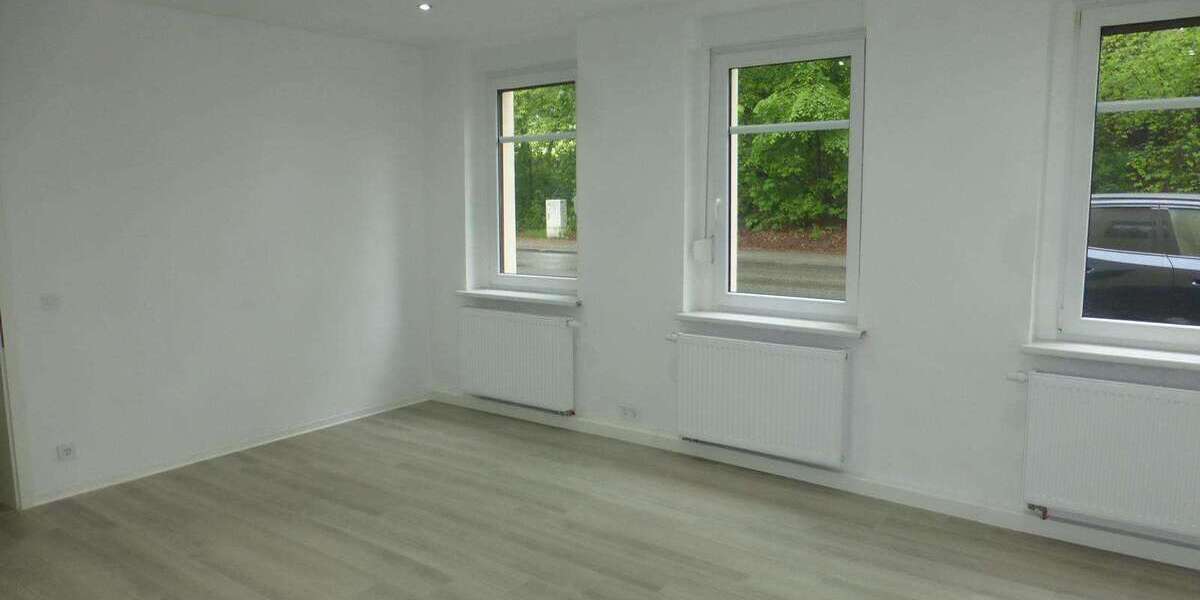 Etagenwohnung Lichtenstein - 3 Zimmer, 80 m&sup2;, 485&euro; | Angebot:27398006