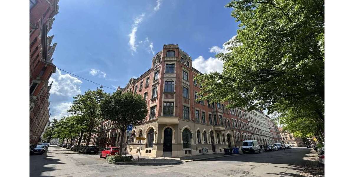 Etagenwohnung Zwickau Mitte-Nord - 2 Zimmer, 69 m&sup2;, 400&euro; | Angebot:26841892