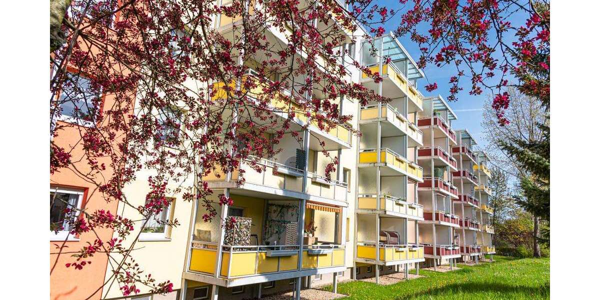 Etagenwohnung Zwickau Auerbach - 3 Zimmer, 59 m&sup2;, 325&euro; | Angebot:26957019