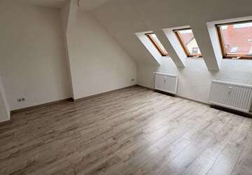 Wohnung Zwickau Oberplanitz - 3 Zimmer, 52 m&sup2;, 370&euro; | Angebot:26315942