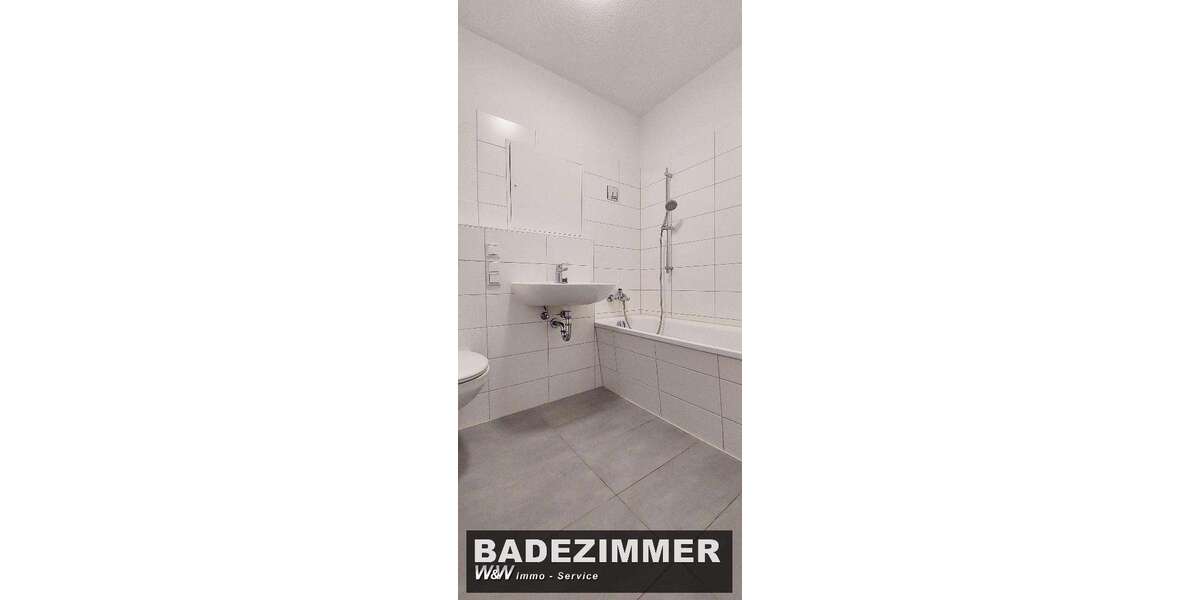 Etagenwohnung Zwickau Neuplanitz - 4 Zimmer, 90 m&sup2;, 449&euro; | Angebot:25248328