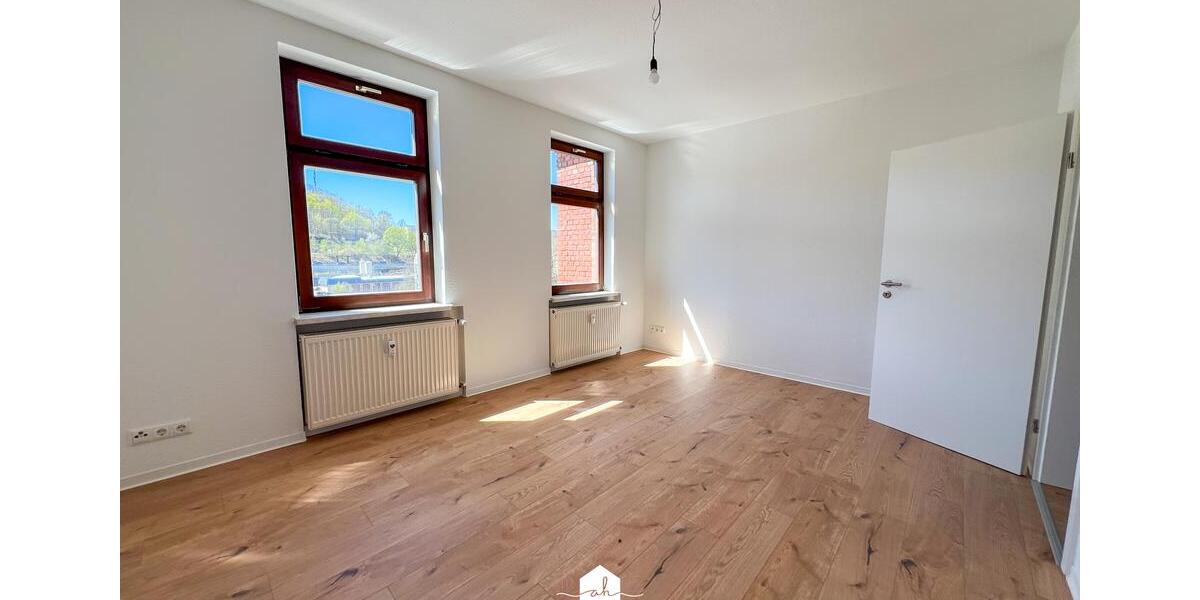 Etagenwohnung Greiz - 4 Zimmer, 83 m&sup2;, 480&euro; | Angebot:26476621