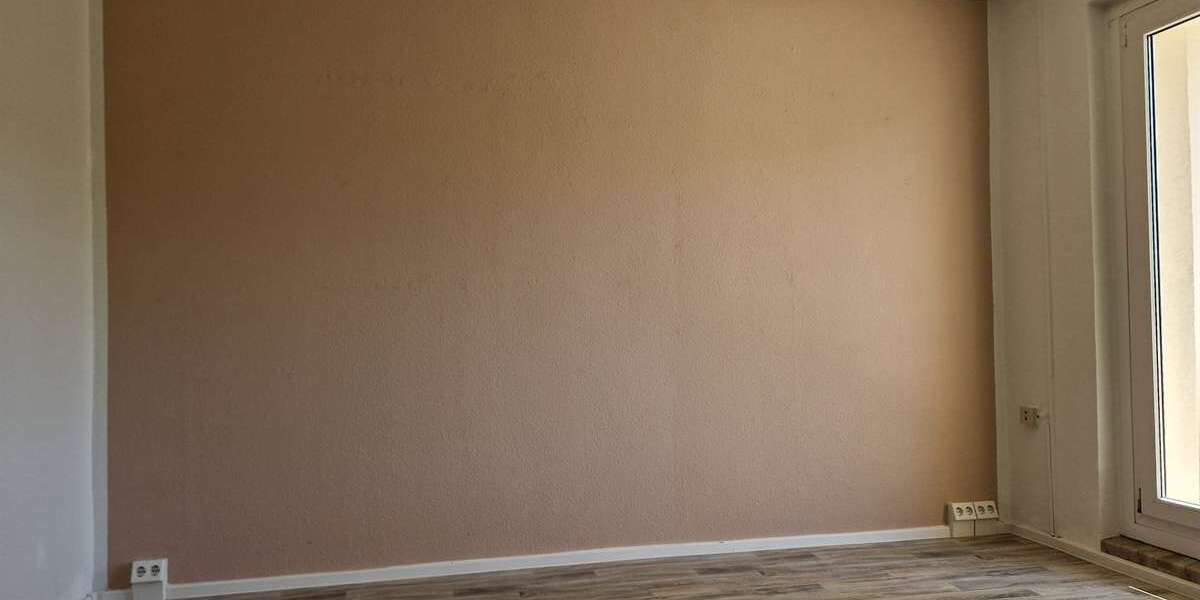 Etagenwohnung Glauchau - 3 Zimmer, 55 m&sup2;, 330&euro; | Angebot:26994541