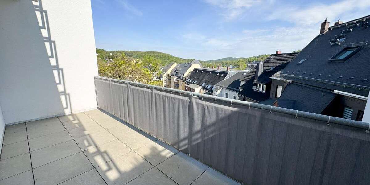 Etagenwohnung Aue-Bad Schlema Bad Schlema - 3 Zimmer, 107 m&sup2;, 752&euro; | Angebot:26458287