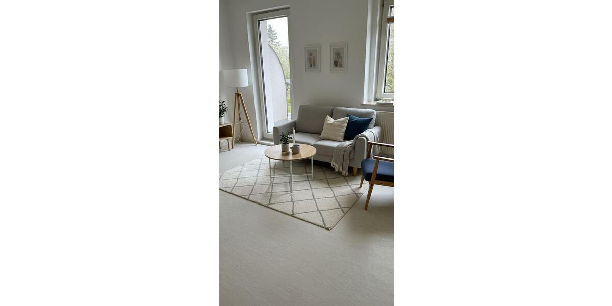 Etagenwohnung Glauchau - 3 Zimmer, 60 m&sup2;, 355&euro; | Angebot:26368561