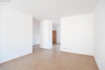 Etagenwohnung Werdau - 1 Zimmer, 70 m&sup2;, 325&euro; | Angebot:25790182