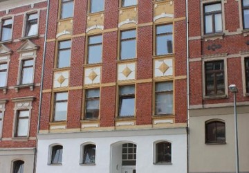 Wohnung Reichenbach im Vogtland - 4 Zimmer, 84 m&sup2;, 300&euro; | Angebot:26566347